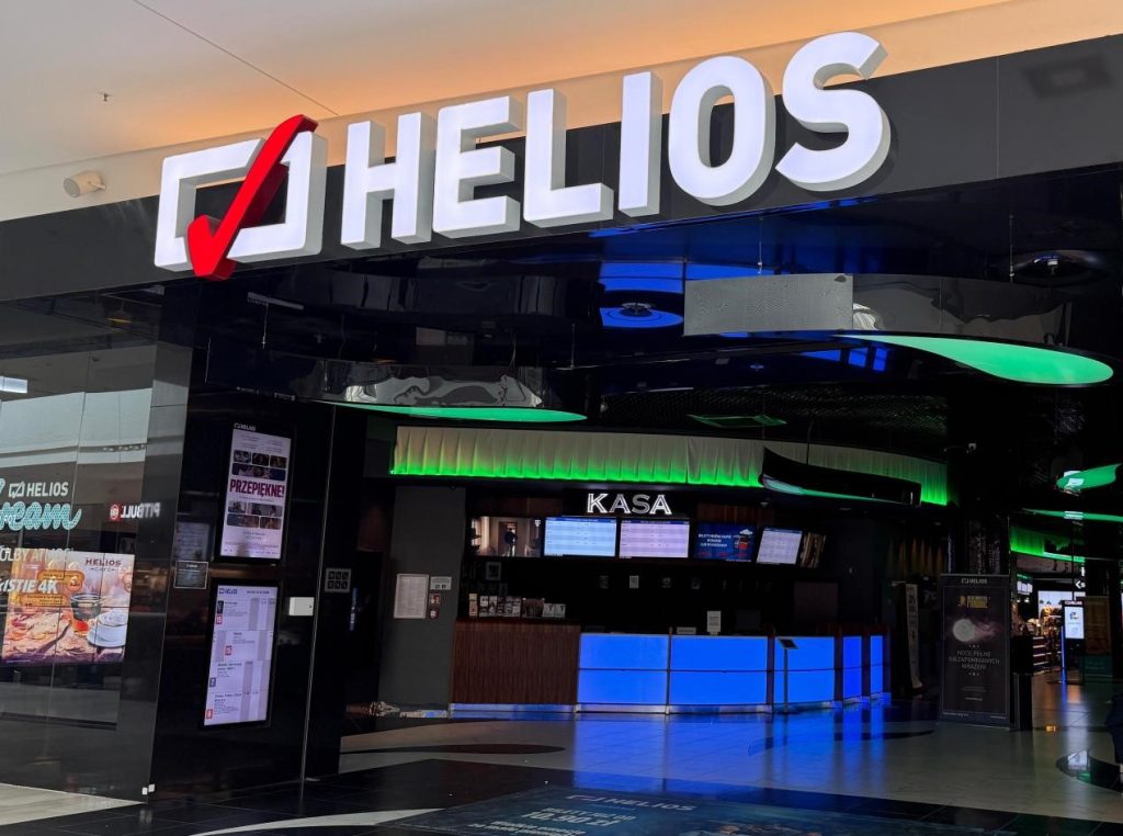 Helios SA converts entire chain to Christie laser projection